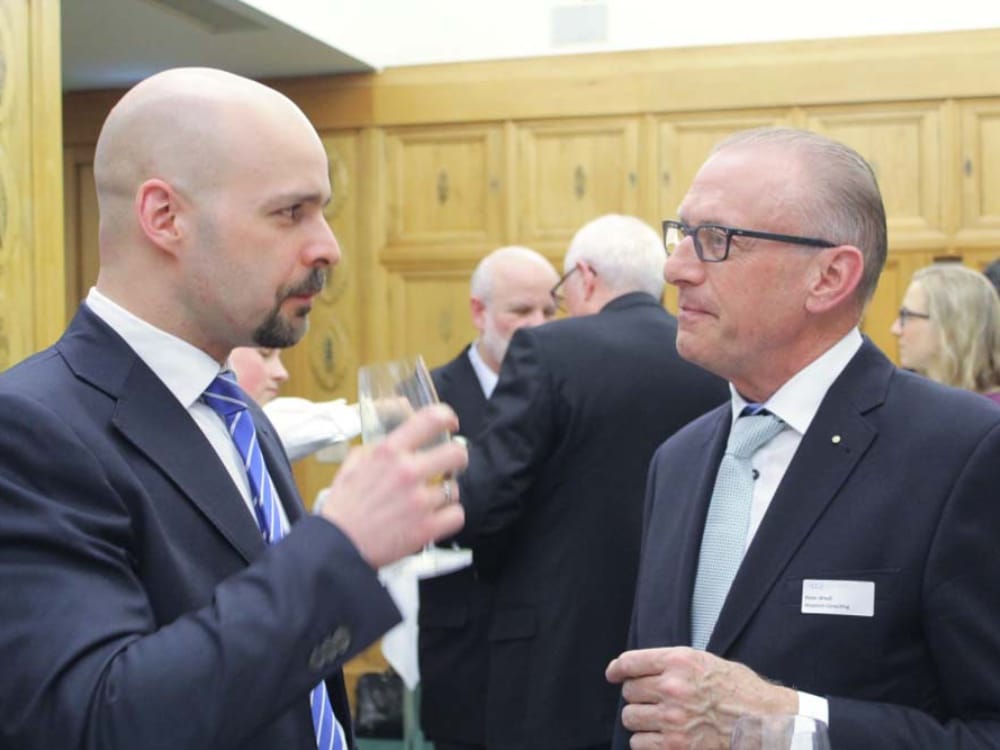 Vorname Nachname (links) und Peter Wiedl (rechts) am CGZ Forum "Internet of Things"