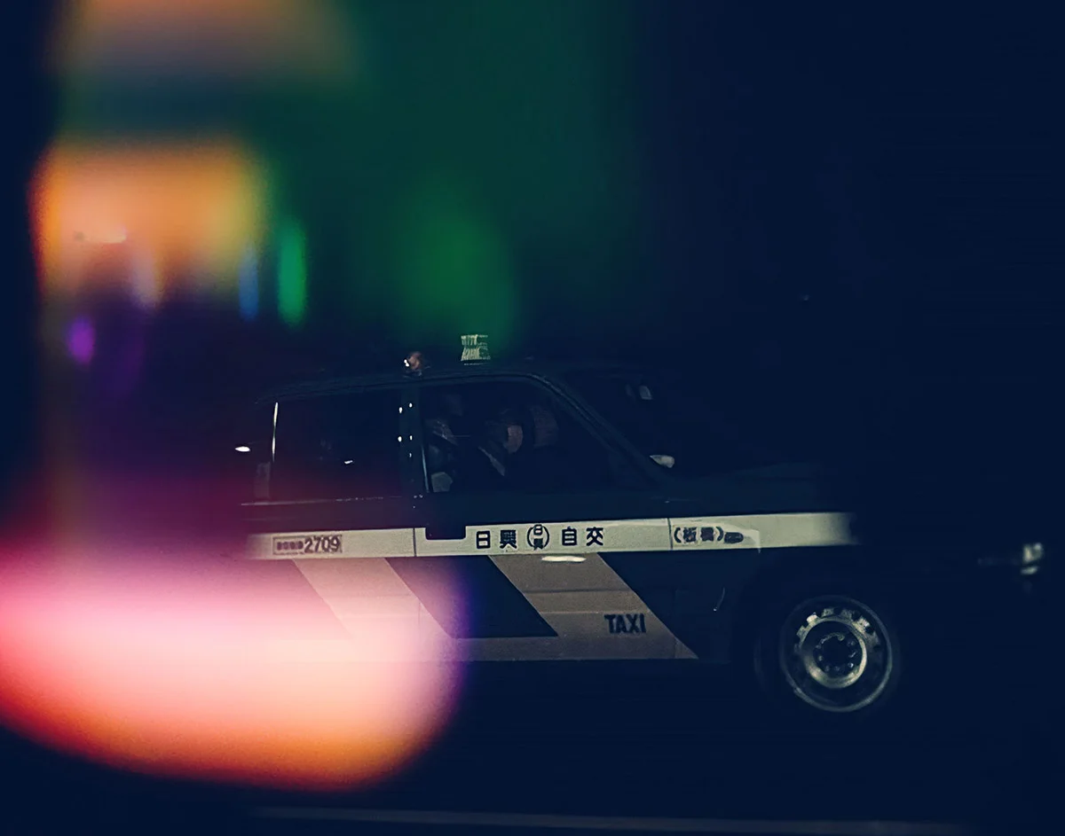 BG_flash_01_M.jpg