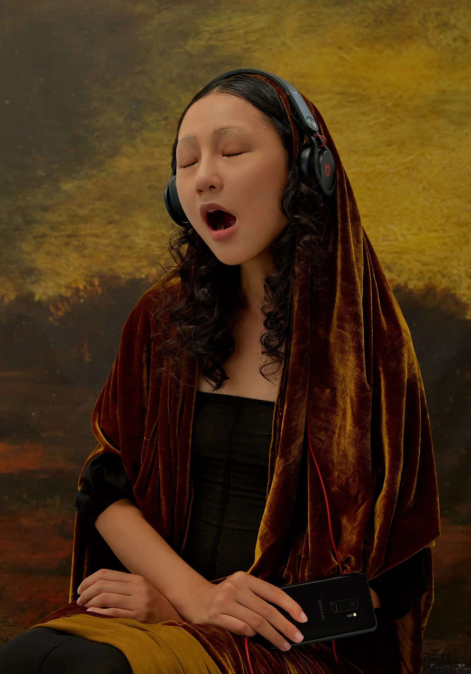 Mona lisa smile_phone.jpg