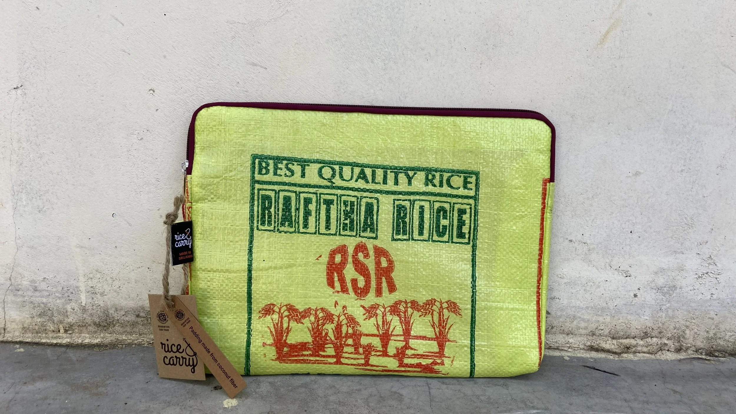 Laptop 13 inch lime greee.jpeg