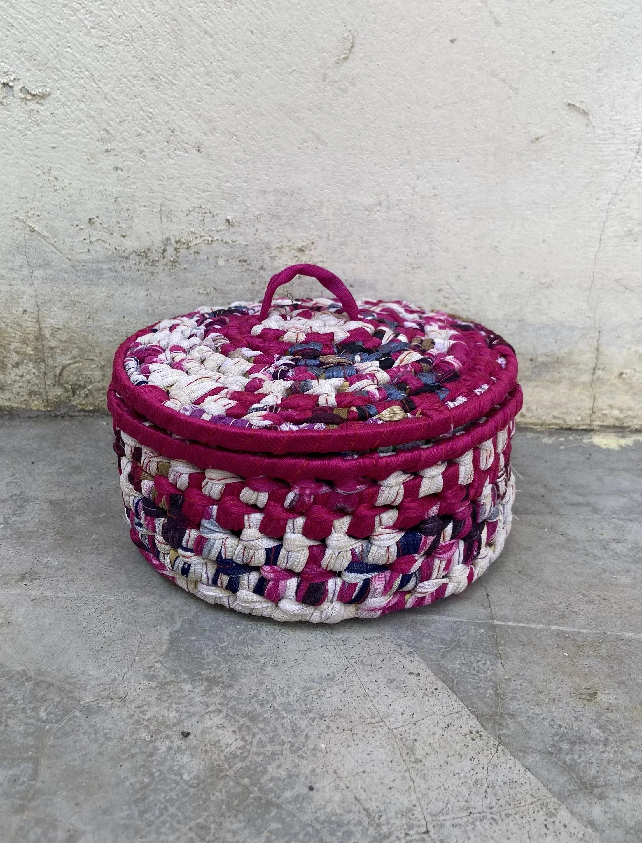 Sari Basket Magenta.jpeg