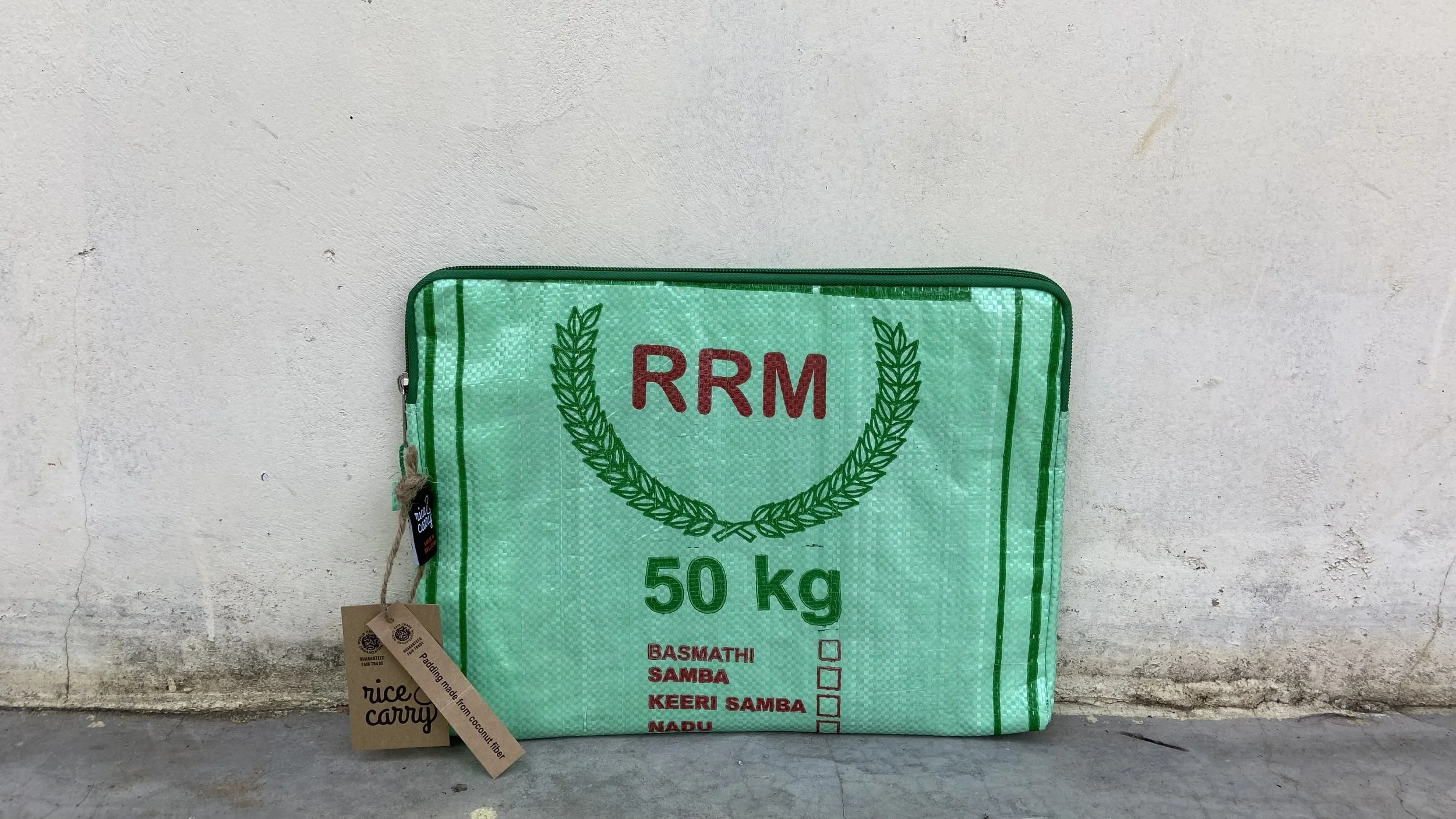 Laptop Sleeve 13 inch turquois rrm.jpeg