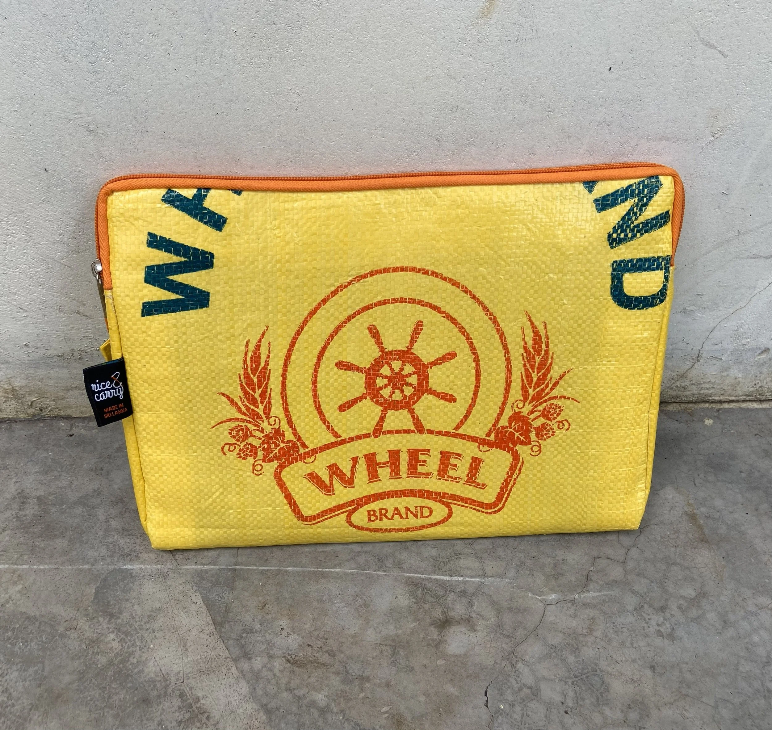 Laptop 13 yellow wheel.jpeg