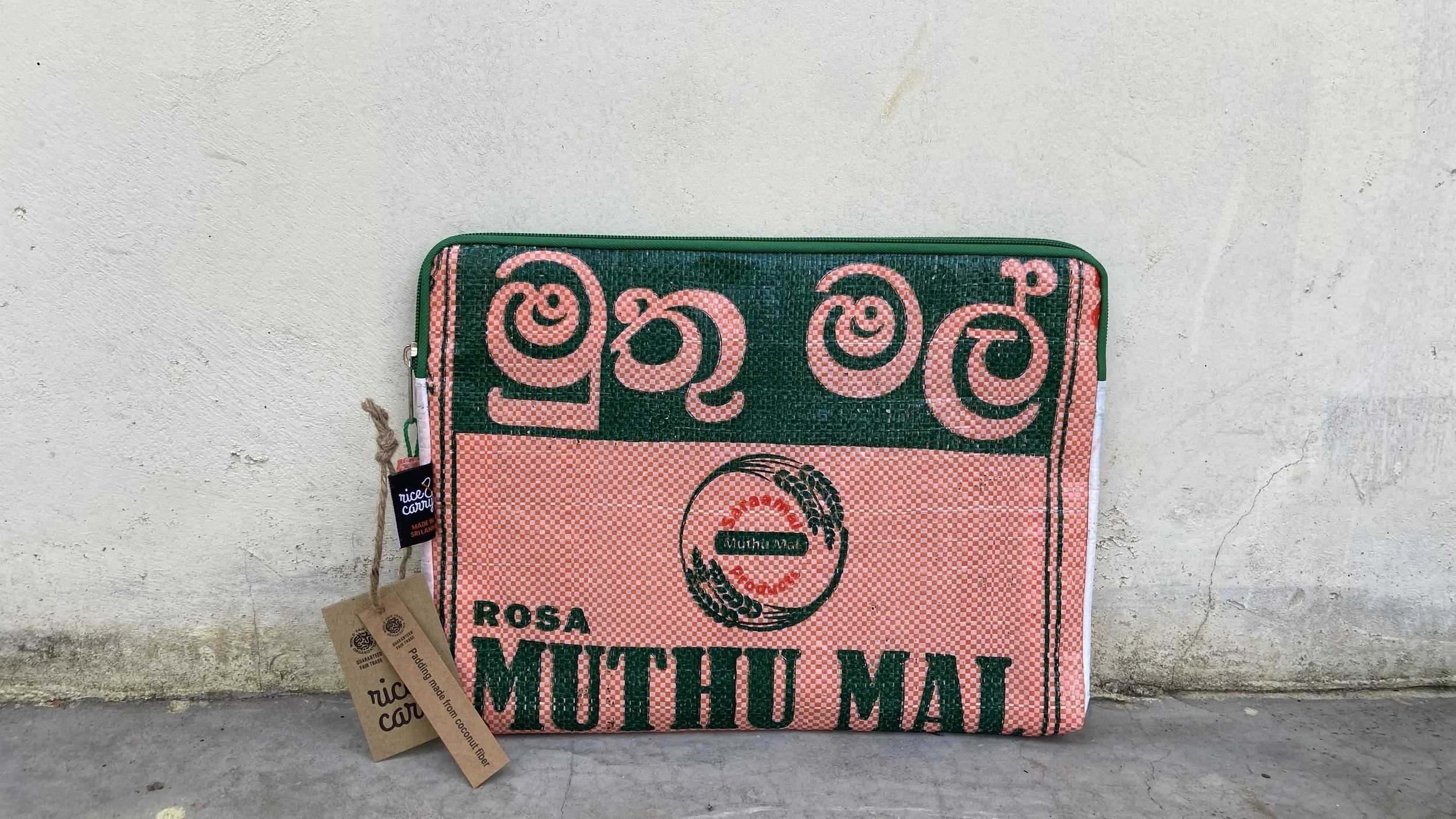 Laptop Sleeve 13 inch peach rosa.jpeg