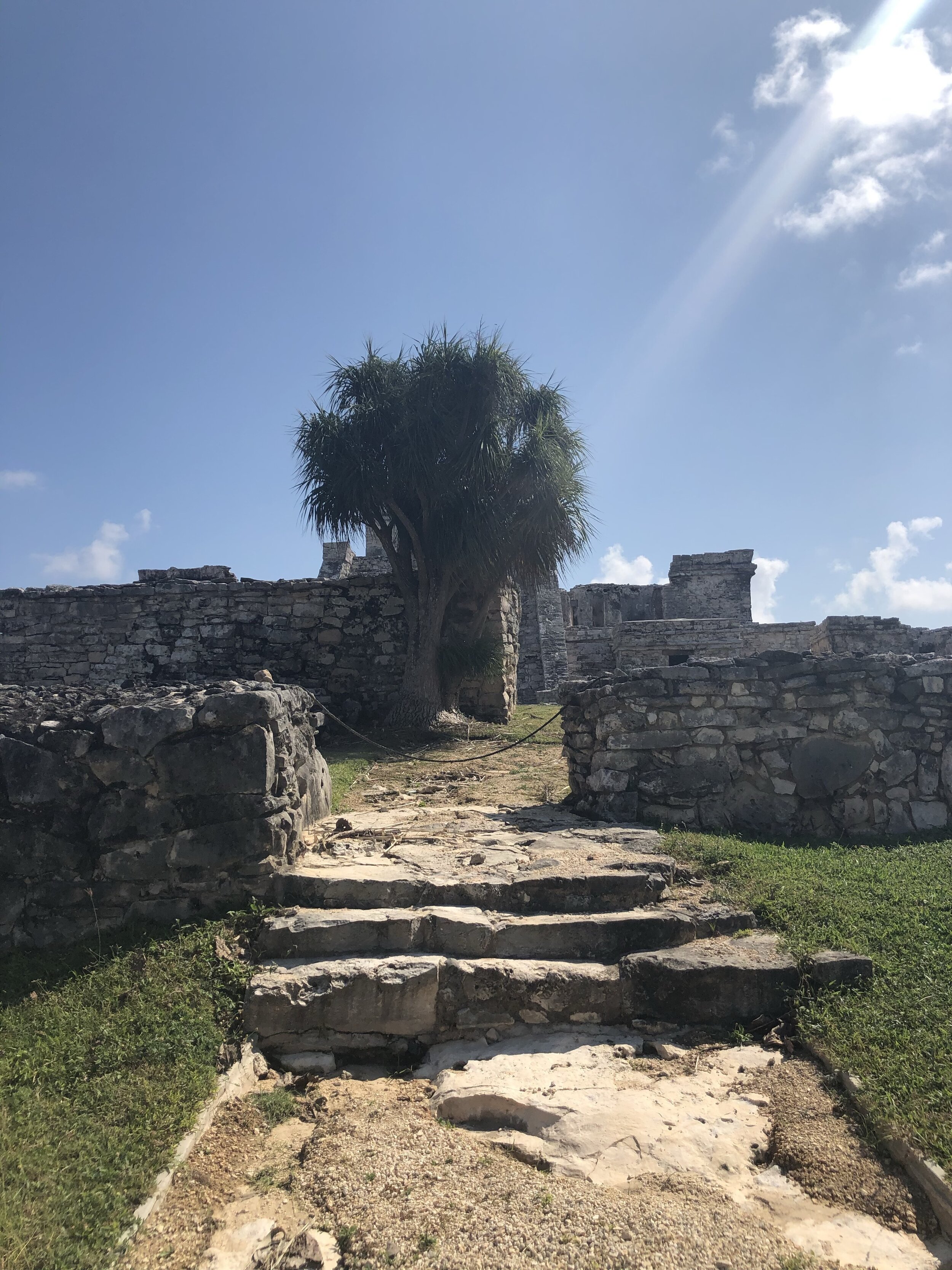 ruins4.jpg