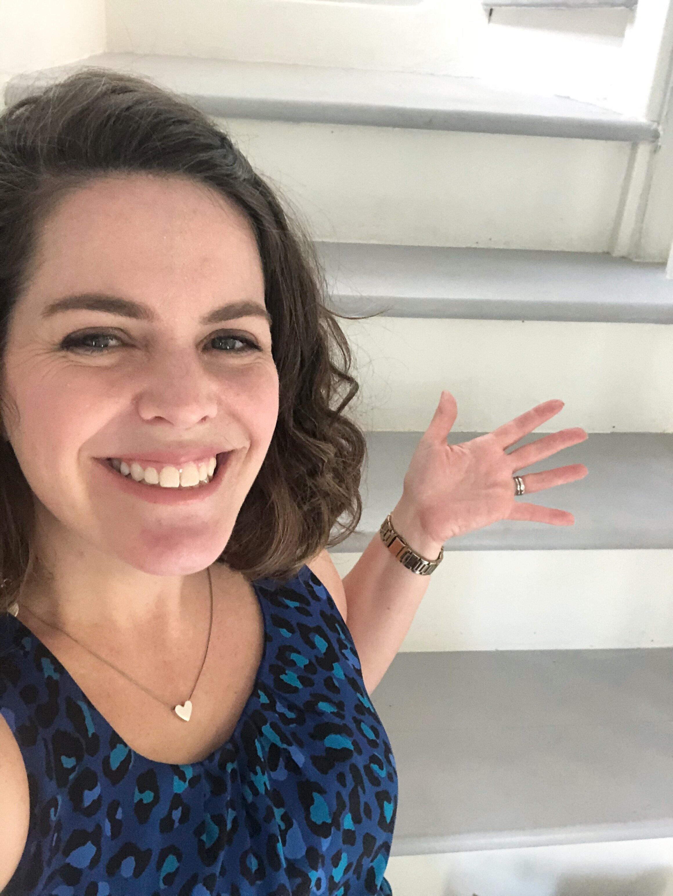 10 simple steps to paint a staircase with Chalk Paint by Annie Sloan
