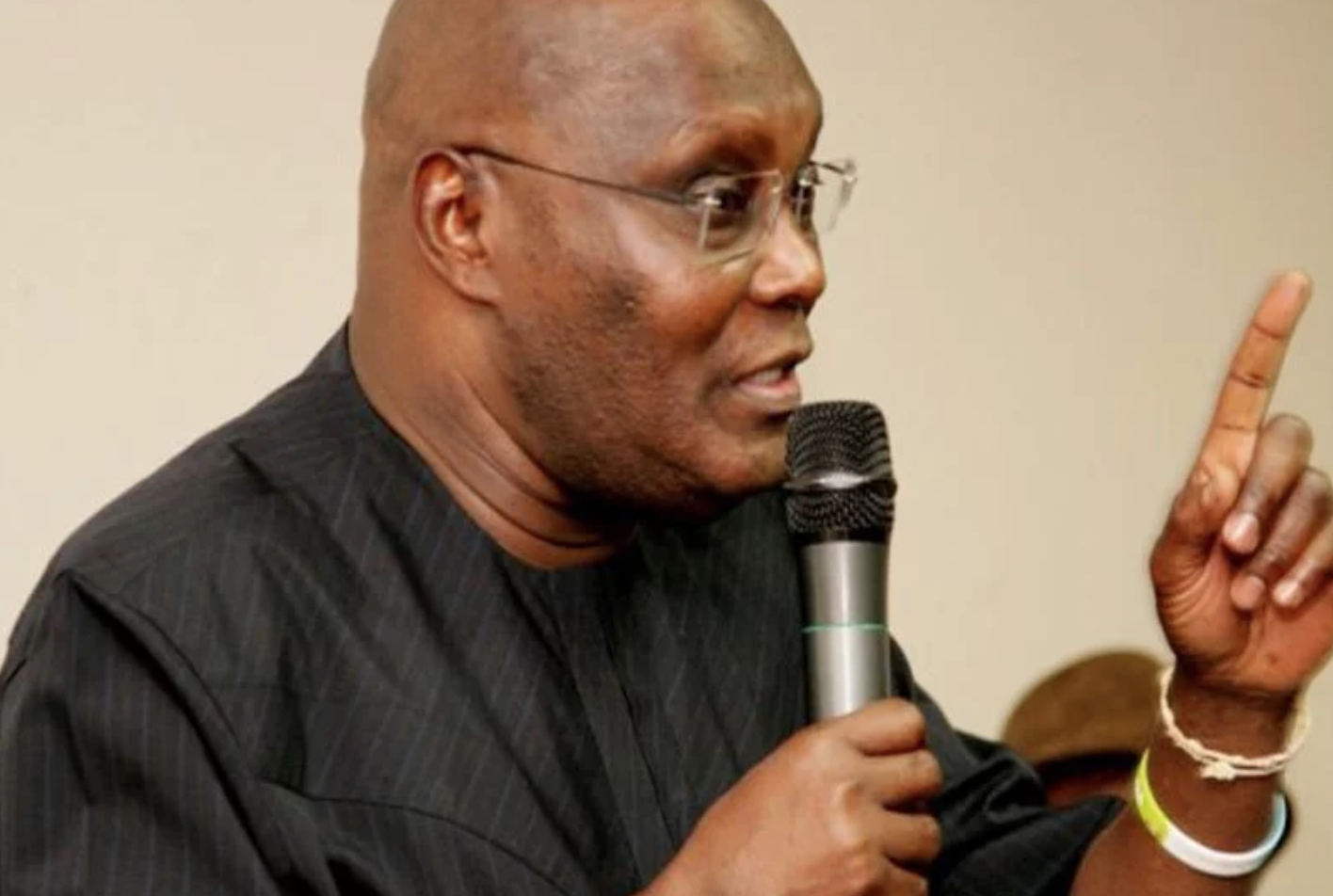 Atiku blasts Buhari over $500,000 donation
