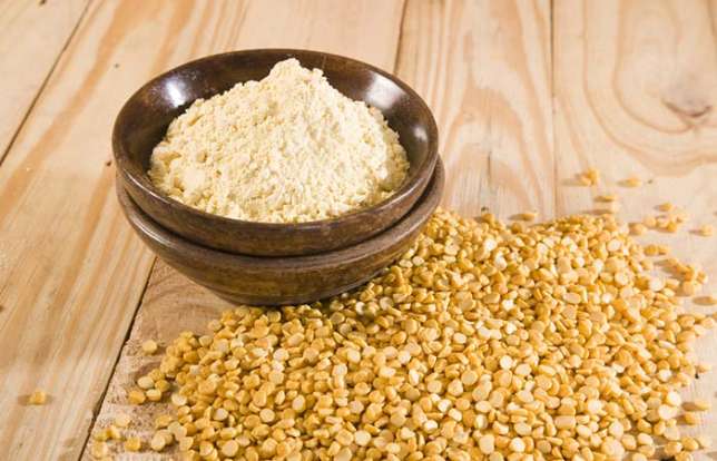 How to use gram flour to brighten your skin