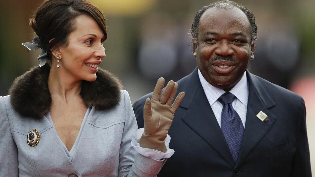 1024x576_bonus-COUPLE.jpg