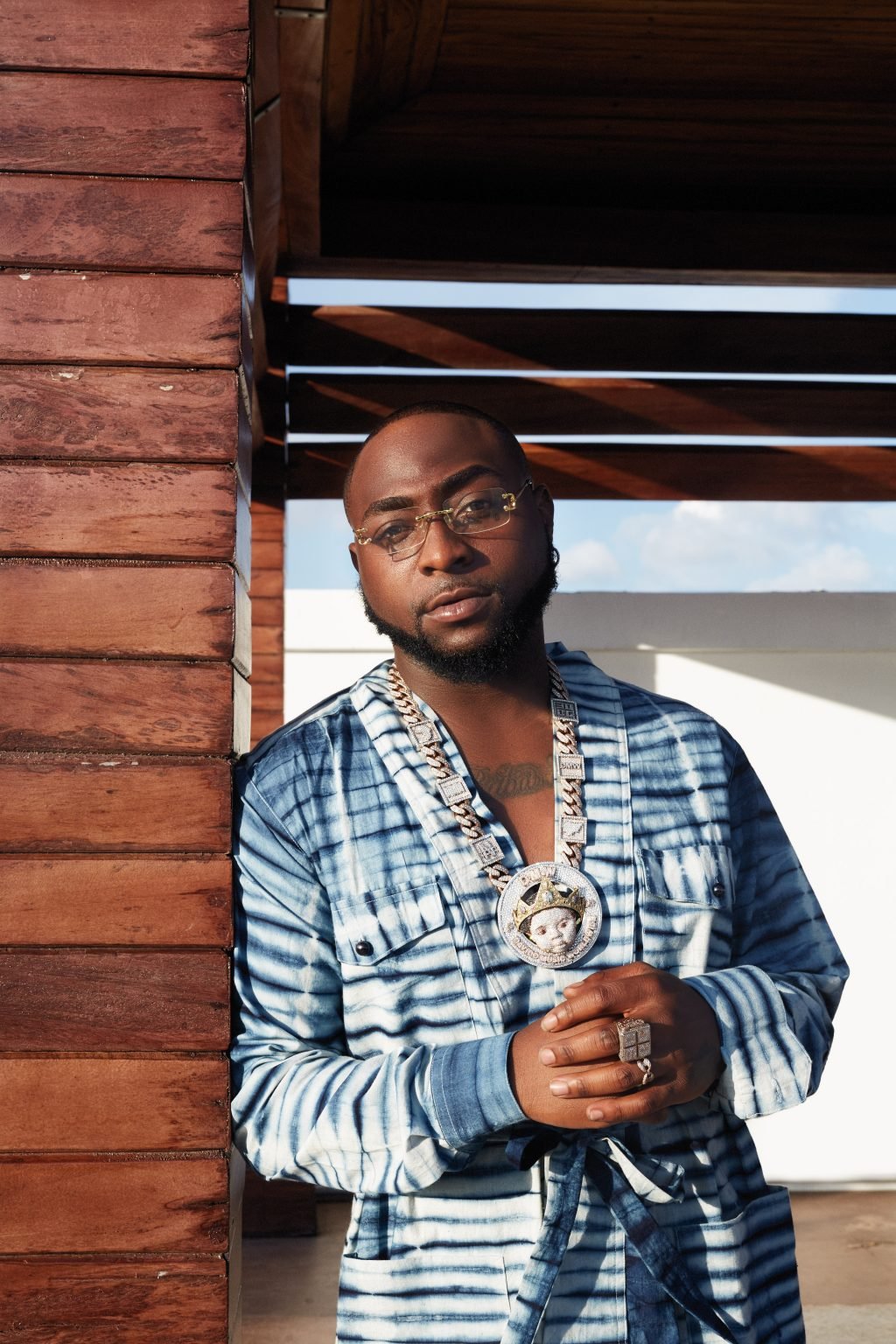 DAVIDO RELEASES ‘STAND STRONG’ FEATURING THE SAMPLES CHOIR