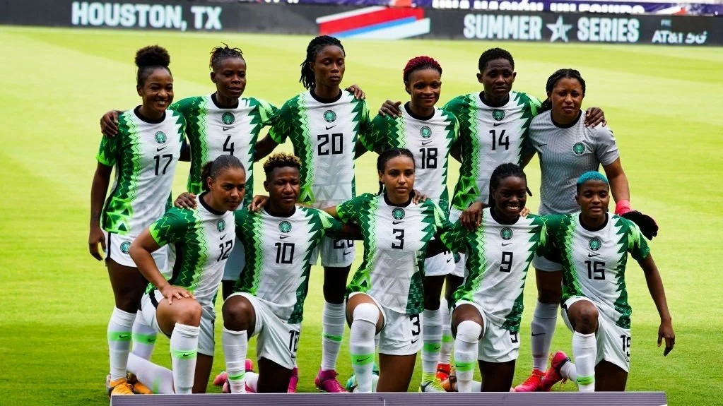 Falcons battle world champions US again