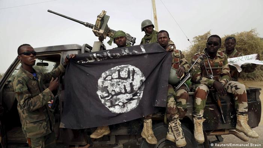 Air strikes, floods displace Nigeria jihadists