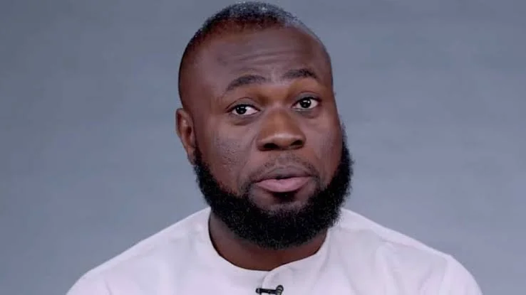 Lasisi Elenu welcomes first child with fiancee