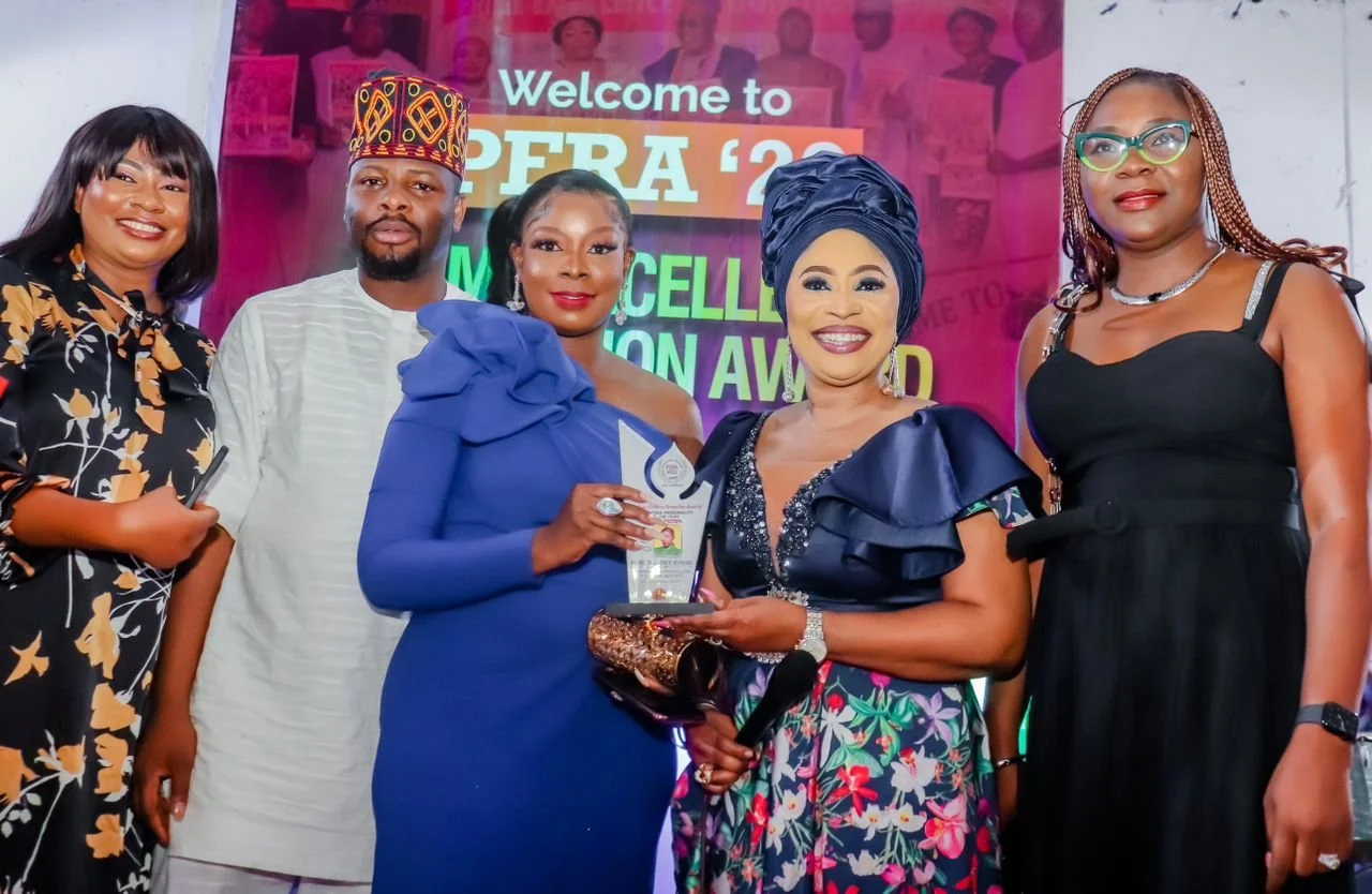 Bodex f. Hungbo bags new media personality of the year award, 2022