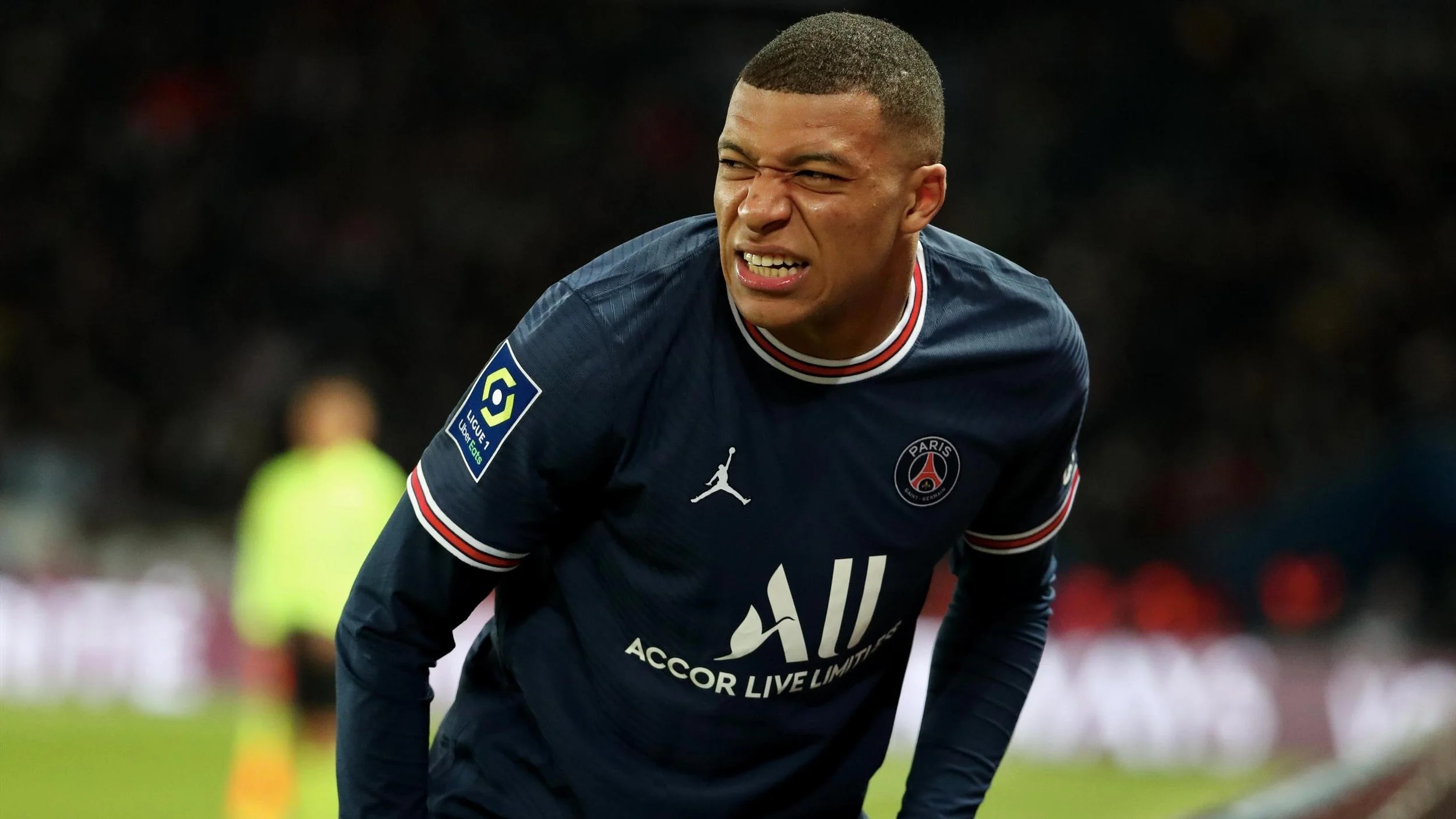 Mbappe returns to training after a disappointing World Cup results.