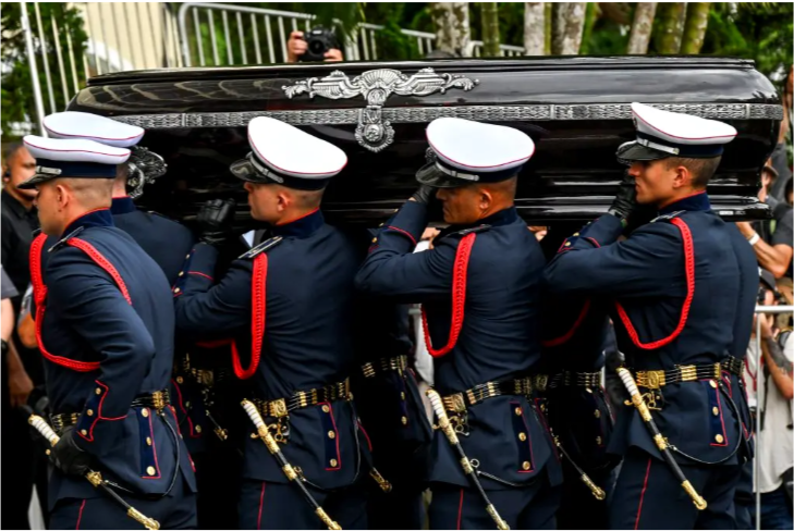 Photos: Brazil bids farewell to 'King' Pele