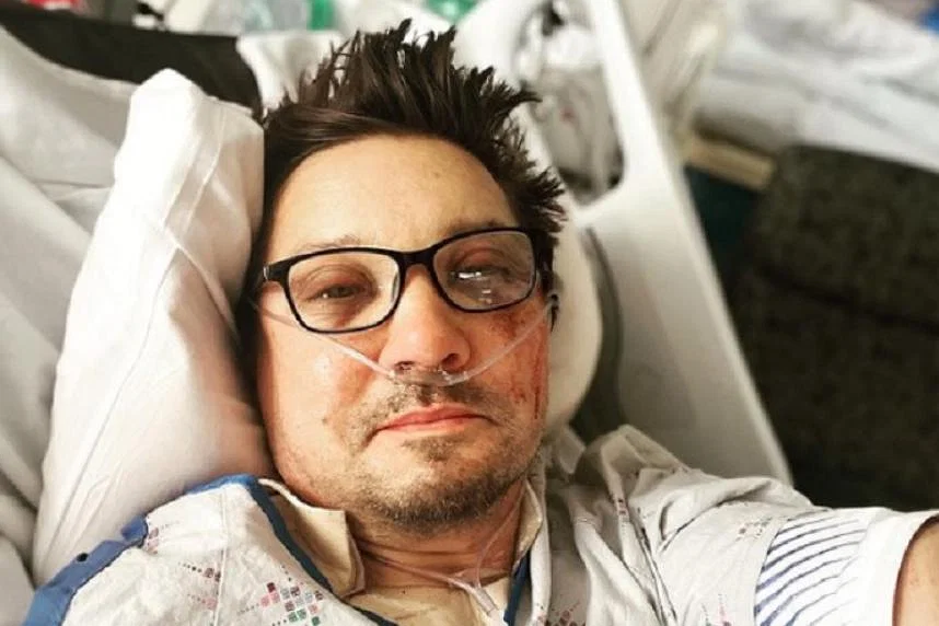 ‘Avengers’ actor, Jeremy Renner suffered ’30 plus broken bones’ in accident