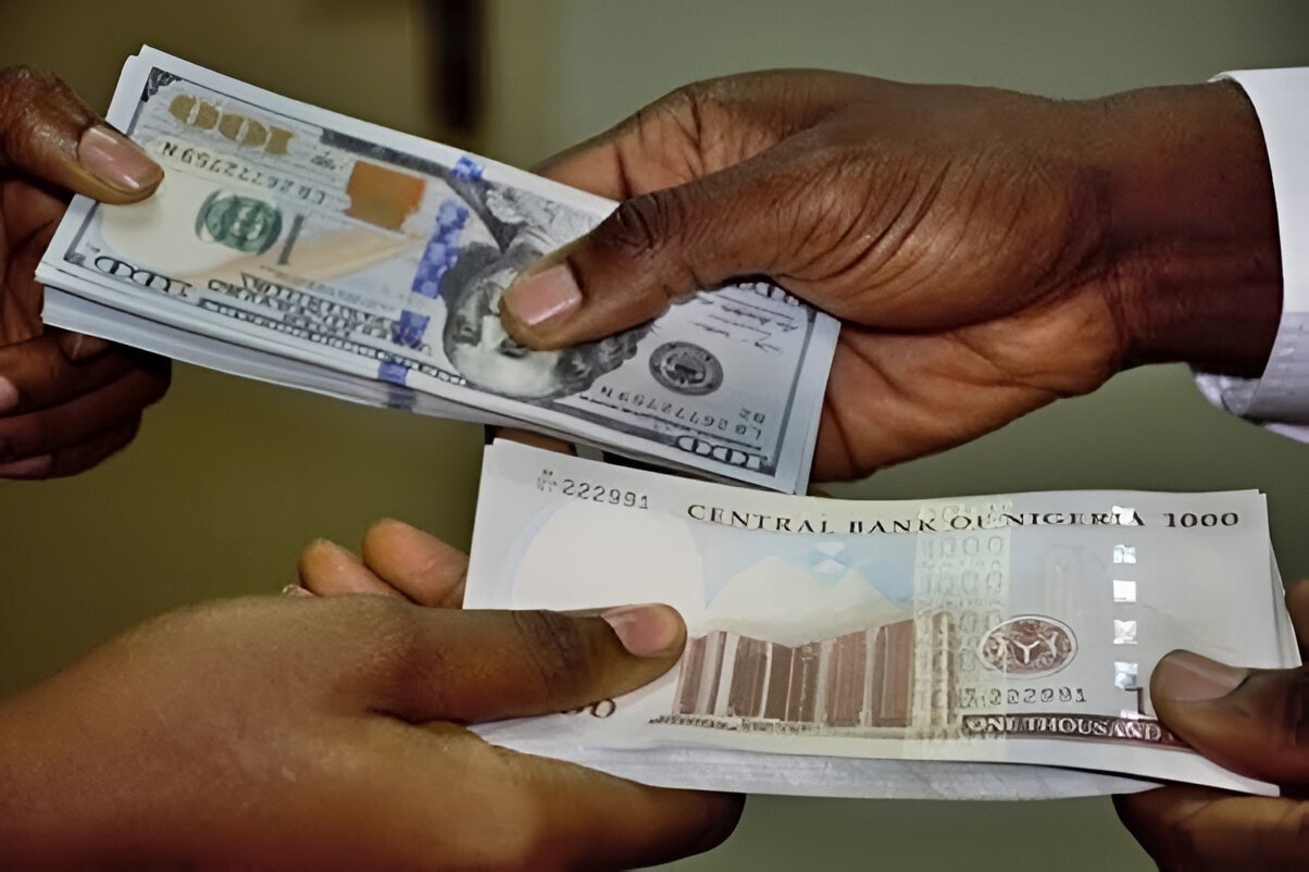 Naira rebounds to N1,400/$ as speculators offload forex