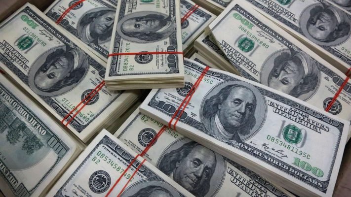 Dollar speculation: FG to ban naira from crypto trading platforms