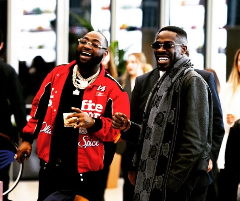 Davido says he didn't sack his long-time lawyer over embezzlement