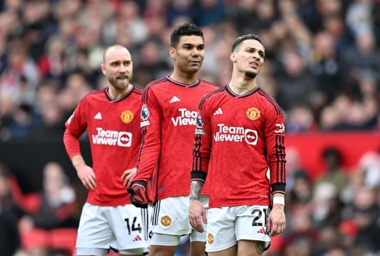 EPL: Manchester United will sell midfielder following talks with Ten Hag.