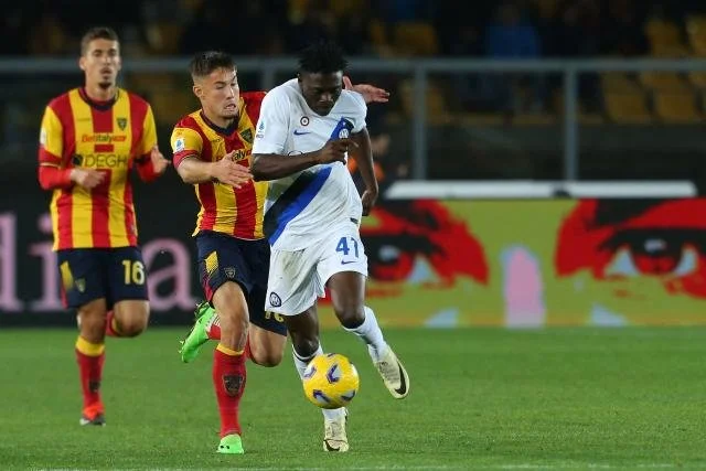 Transfer: Nigerian teenager Akinsanmiro is likely to join Sampdoria on loan.