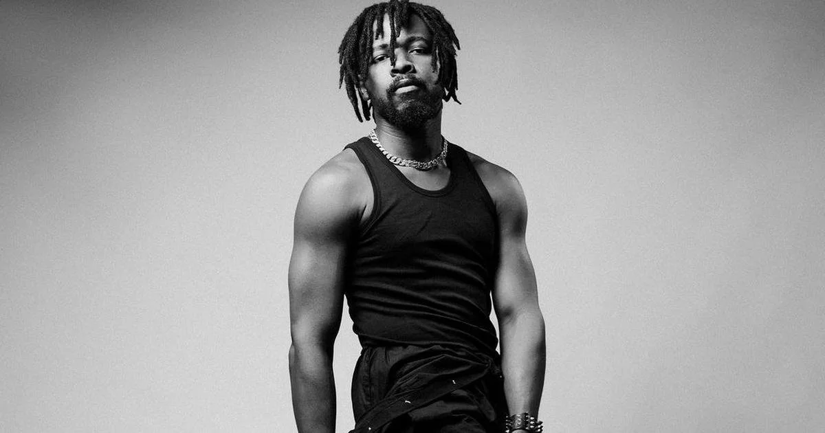 Did you just wake up? - Johnny Drille reacts to fan who found out he has a child