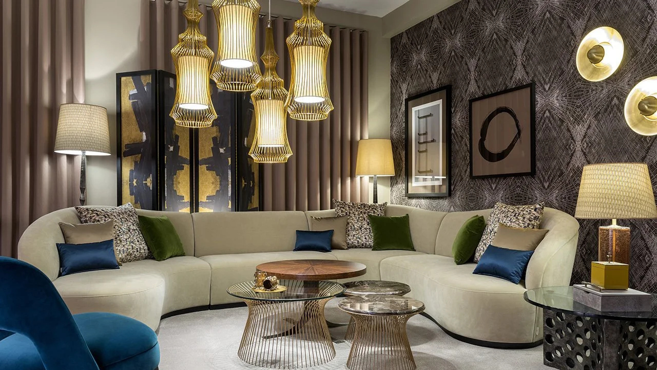 METALLIC ACCENTS