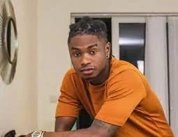 ‘I can’t marry lady who eats plantain’ – Singer Lil Kesh