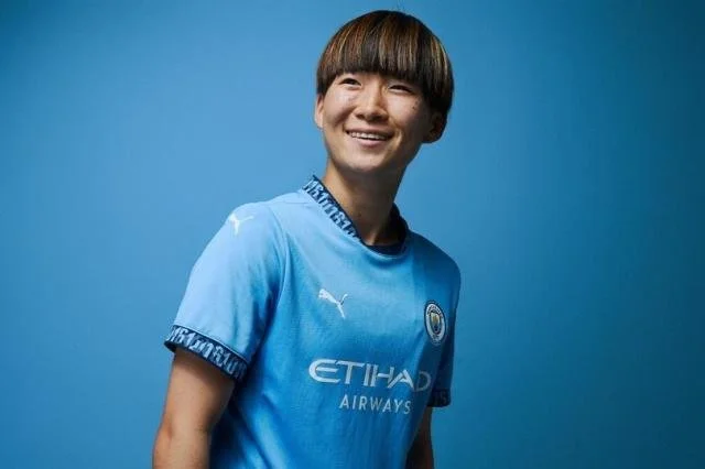 Transfer: Manchester City confirms contract for Fujino.