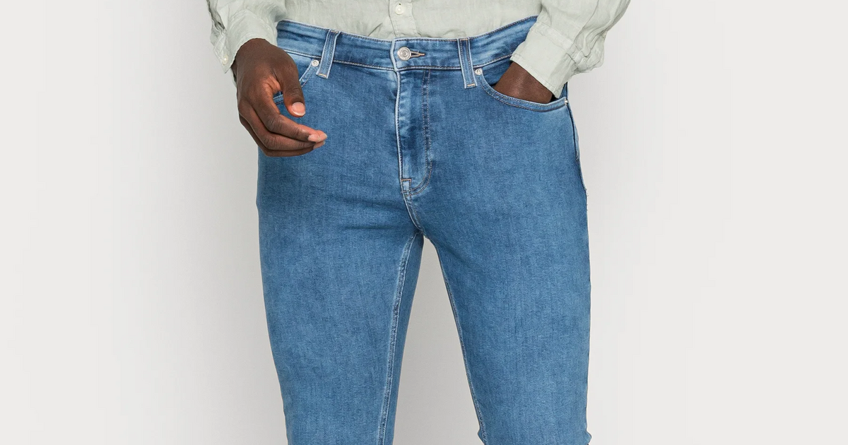 Wearing skinny jeans and 4 other things men do that turn women off