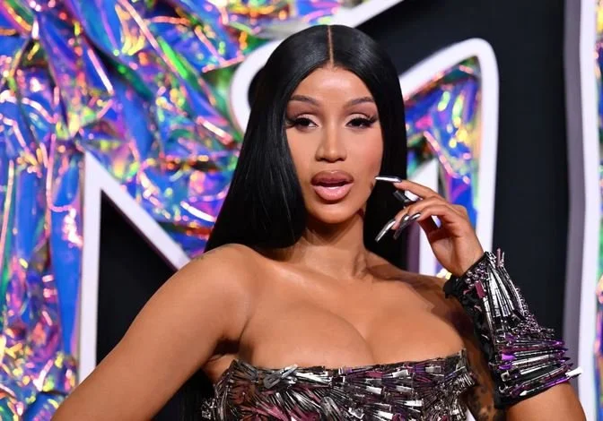 'I was paralyzed, almost had a miscarriage.' - Cardi B suffers 'freak accident'