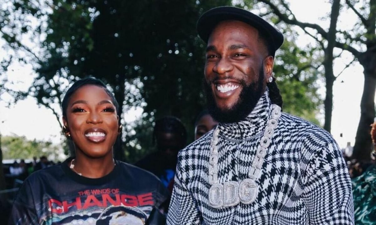 Ronami, the singer's sister, adds that Mom and Burna Boy have the same temperament.