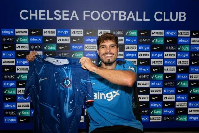 EPL: Pedro Neto's squad number at Chelsea is verified.