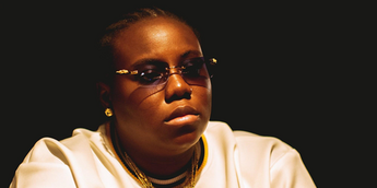 Singer Teni laments over lack of beef among female singers