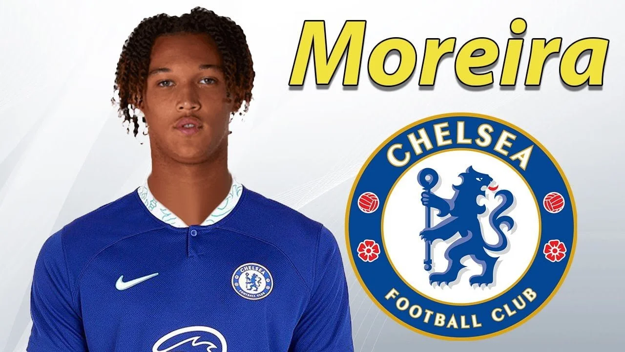 Transfer: Chelsea announces agreement for striker Moreira