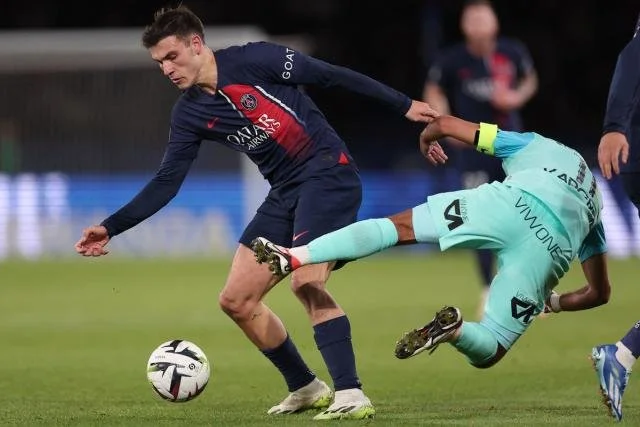 Transfer: Ugarte pulled from PSG team for Le Havre meeting amid Manchester United interest.