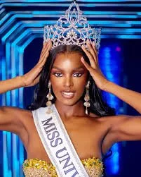 Chidimma Adetshina is crowned winner of Miss Universe Nigeria