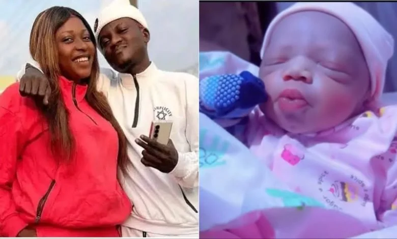 Portable, Ashabi. Simply embrace the second child.