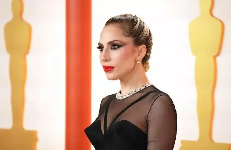 Lady Gaga finally speaks up on transgender rumors