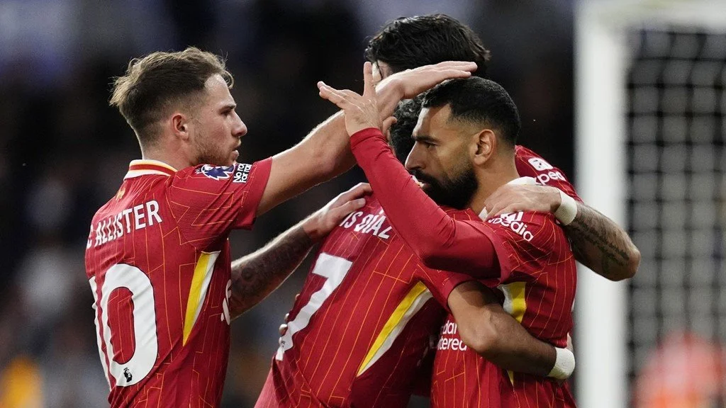   EPL: Liverpool overtakes Man City and Arsenal to top the table after Wolves win