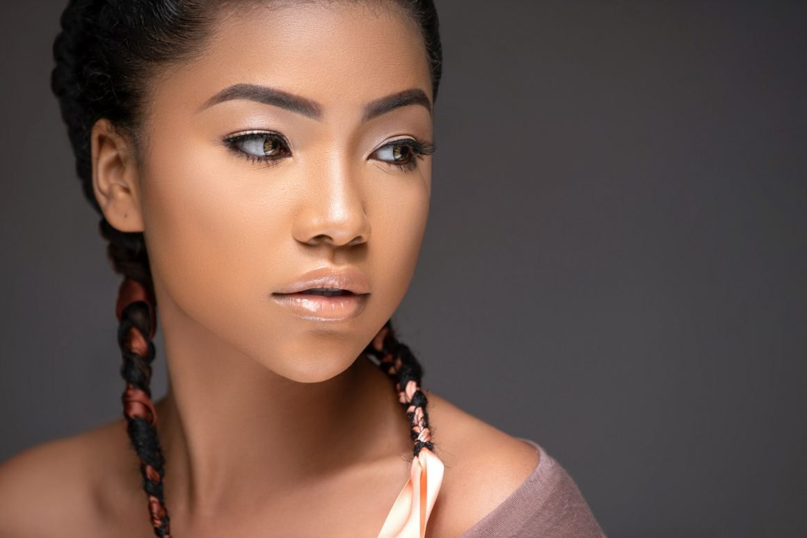 Makeup tricks everyone with hooded eyes need to know