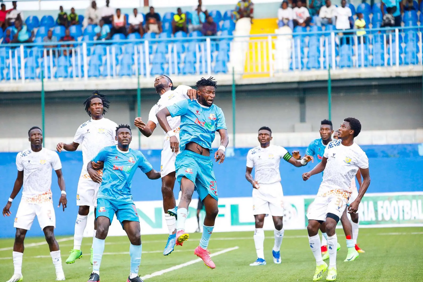 NPFL: Rivers United players collect N2 million incentive for win over Sunshine Stars.
