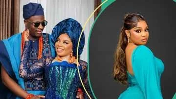 Sharon Ooja Shows Off Wedding Ring While On Vacation With Husband.