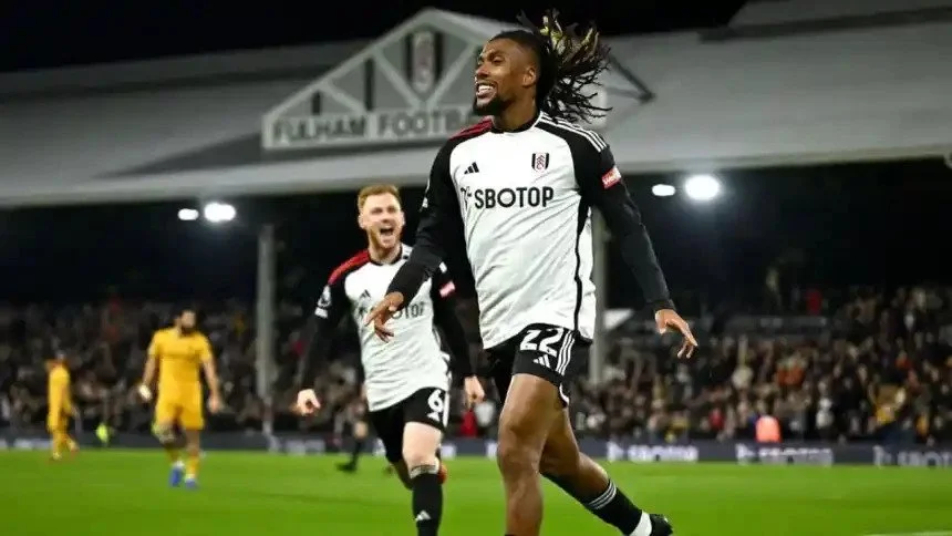Fulham’s Alex Iwobi Wins Hearts with Generous Community Initiative in East London