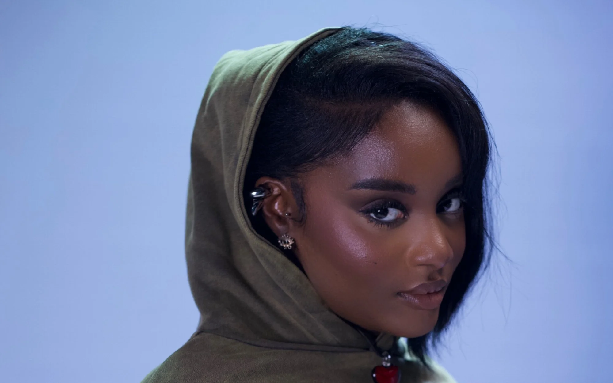 Nigerian Singer Bloody Civilian Comes Out as Lesbian, Sparks Mixed Reactions