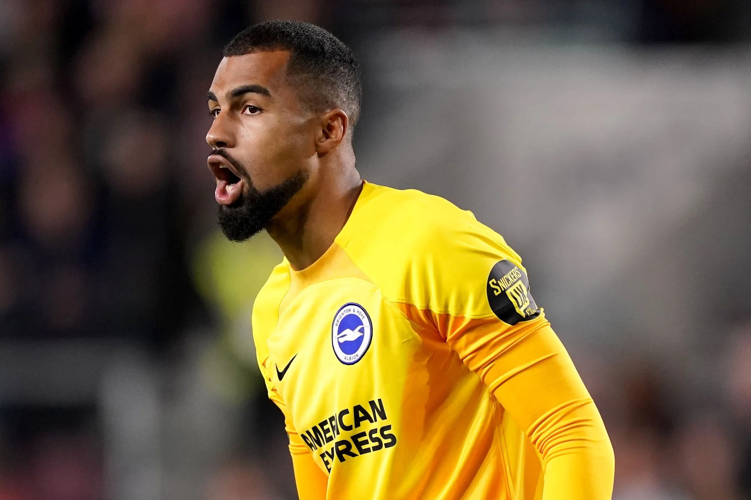 Chelsea Opts for Stability: No New Goalkeeper to Replace Robert Sanchez Despite Criticism