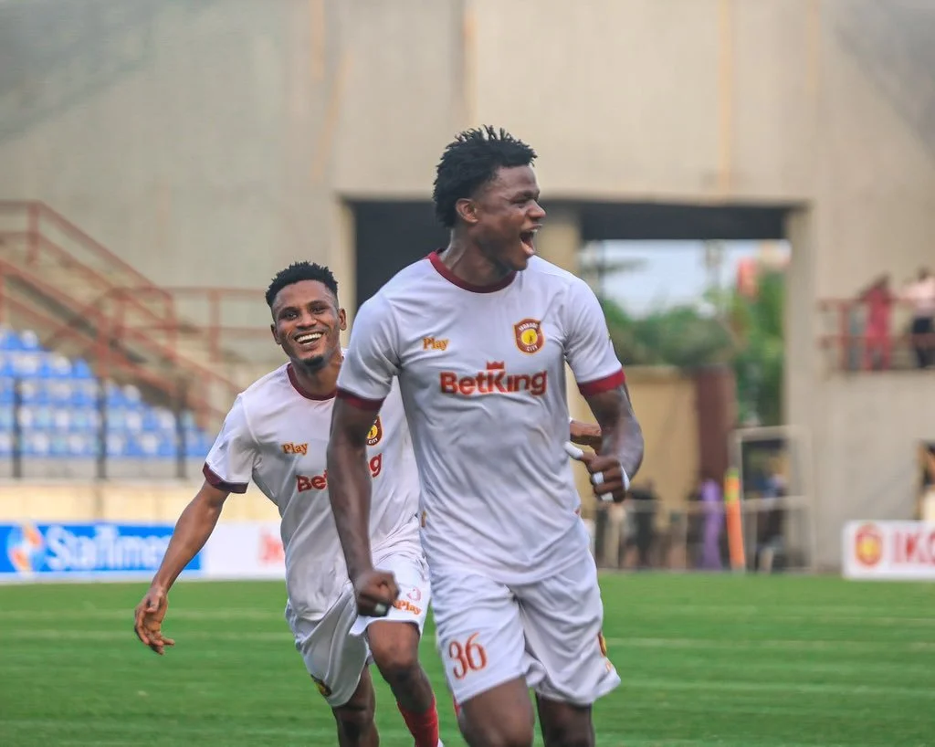 Ikorodu City’s Leonard Ngenge Seals Dream Move to Leeds United