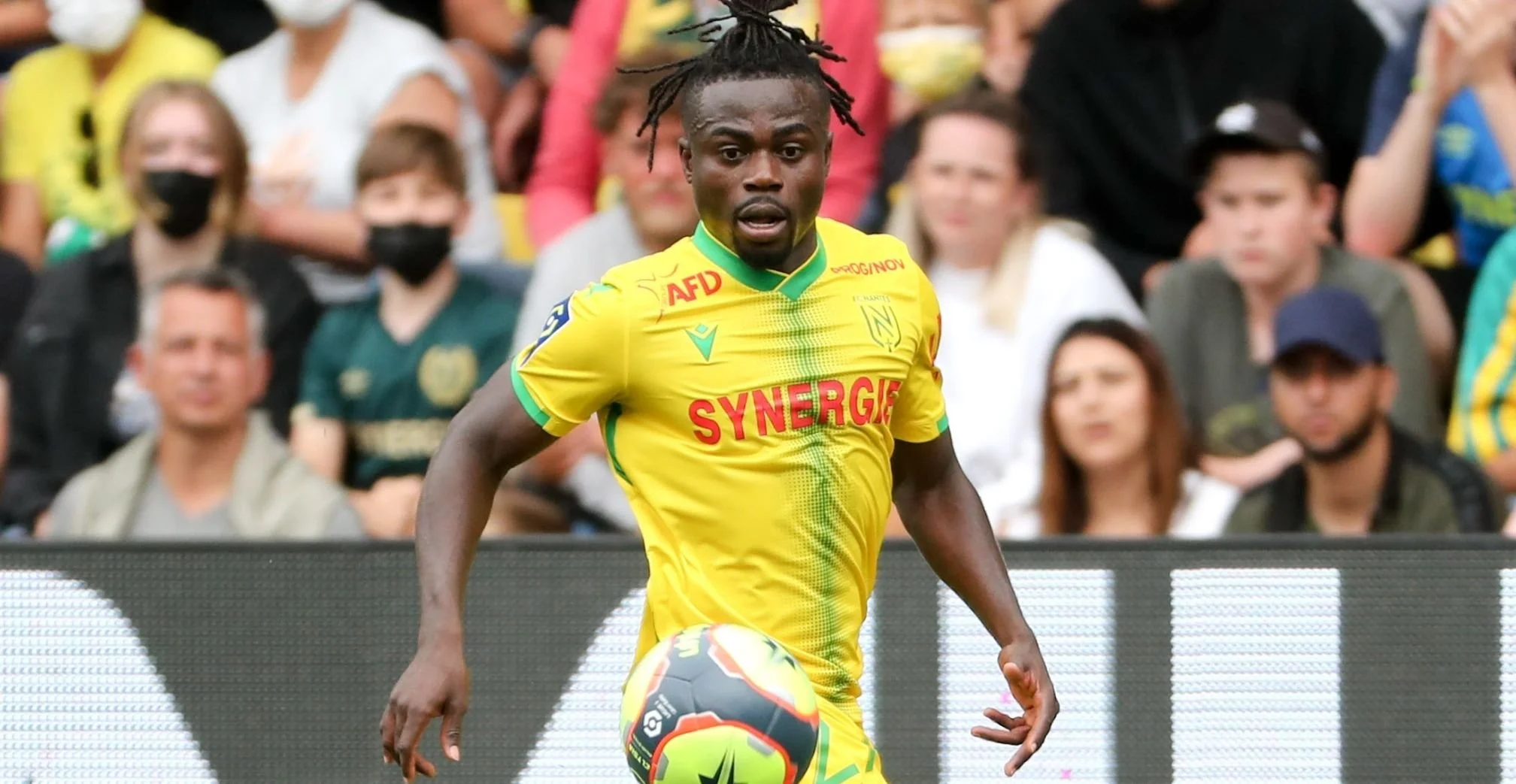 Moses Simon Nominated for Marc-Vivien Foé Award – Can He Follow in Osimhen and Enyeama’s Footsteps?