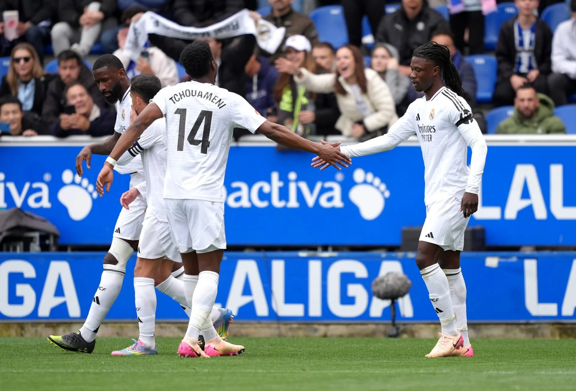 Camavinga, Ceballos Rally Madrid Ahead of Crucial Arsenal Clash: “We Need a Very Serious Performance”